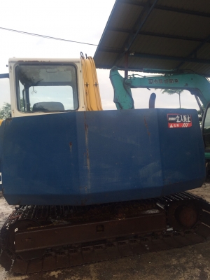 ขายรถขุดเก่านอก komatsu pc60-6 สภาพสวยมากสนใจติดต่อ 089-2579650 ใช้งานน้อย3000กว่าชม.สนใจดูรถได้ที่ อ.นครชัยศรี จ.นครปฐม