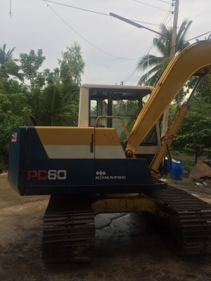 ขายรถขุดเก่านอก komatsu pc60-6 สภาพสวยมากสนใจติดต่อ 089-2579650 ใช้งานน้อย3000กว่าชม.สนใจดูรถได้ที่ อ.นครชัยศรี จ.นครปฐม