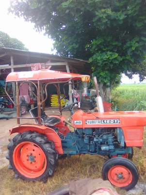 สีนวนมาแล้วจรคราปป Kubota L1501 15แรง เพลายอย สภาพสวย เครื่องดีไม่มีเยื่อม สนใจติดต่อ 089_9638932
