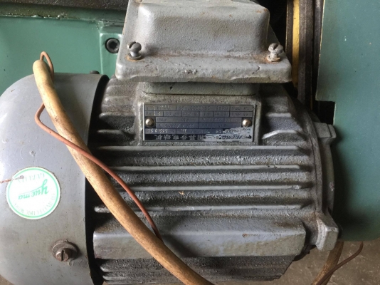 เครื่องกลึง SHANGHAI CO630 4 ฟุต 2 เพลา มินิ สภาพดีมาก ใช้งานได้ทันที