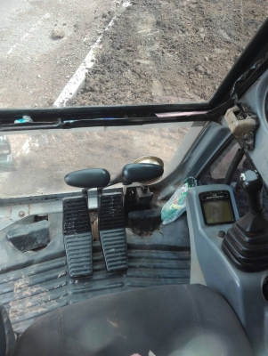 รถแบคโฮ KOBELCO SK100 Mark 5 Super แทร็คใหญ่ ช่วงล่างใหญ่พิเศษ