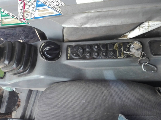 รถแบคโฮ KOBELCO SK100 Mark 5 Super แทร็คใหญ่ ช่วงล่างใหญ่พิเศษ