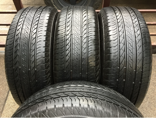 ยาง Bridgestone 265 65 17 ปลายปี16 ดอกเต็ม ไม่มีปะ เนื้อนิ่มๆ ใช้ยาว ราคาไม่แพง