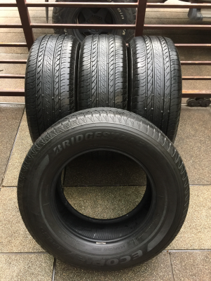 ยาง Bridgestone 265 65 17 ปลายปี16 ดอกเต็ม ไม่มีปะ เนื้อนิ่มๆ ใช้ยาว ราคาไม่แพง
