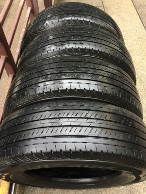 ยาง Bridgestone 215 65 16 ปี16 ดอกเต็ม ไม่มีปะ เนื้อนิ่มๆ ใช้ยาว ราคาไม่แพง