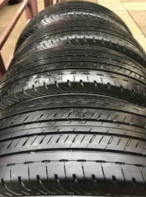ยาง Bridgestone 215 65 16 ปี16 ดอกเต็ม ไม่มีปะ เนื้อนิ่มๆ ใช้ยาว ราคาไม่แพง