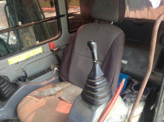 รถแบคโฮ KOBELCO SK120 Mark 5 Super สภาพพร้อมใช้งาน