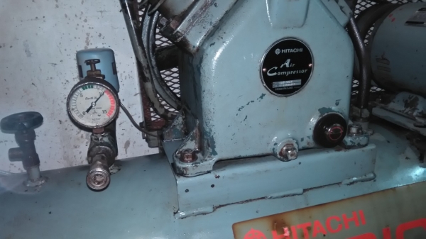 **ขายถูกๆ ปั้มลมมือสองจากญี่ปุ่น** HITACHI-BEBICON 5 แรง 2Stage ทดสอบเรียบร้อย ทุกระบบทำงานได้ดีมากๆ นิ่งๆเงียบๆพร้อมใช้งานครับ **ขายถูกๆ ปั้มลมมือสองจากญี่ปุ่น** HITACHI-BEBICON 5 แรง 2Stage ทดสอบเรียบร้อย ทุกระบบทำงานได้ดีมากๆ นิ่งๆเงียบๆพร้อมใช้งานครับ