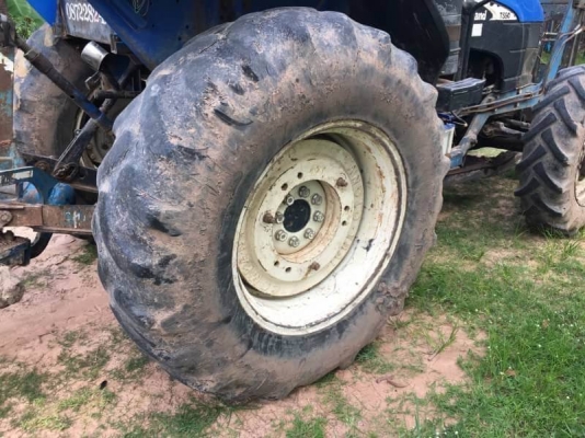 ขาย 695,000 บาท รถไถ 2 เพลา NEWHOLLAND TS 90 ทำงาน 1x,xxx ชม. (แถม ใบมีดหน้า และ หาง 7 )เครื่องดี เกียร์แรง ยางคู่หลังไม่สวย เอกสารเล่มทะเบียน รถอยู่ จ.ร้อยเอ็ด โทร&ไอดีไลน์ 0610710295 ขาย 695,000 บาท รถไถ 2 เพลา NEWHOLLAND TS 90 ทำงาน 1x,xxx ชม. (แถม ใบมีดหน้า และ หาง 7 )เครื่องดี เกียร์แรง ยางคู่หลังไม่สวย เอกสารเล่มทะเบียน รถอยู่ จ.ร้อยเอ็ด โทร&ไอดีไลน์ 0610710295