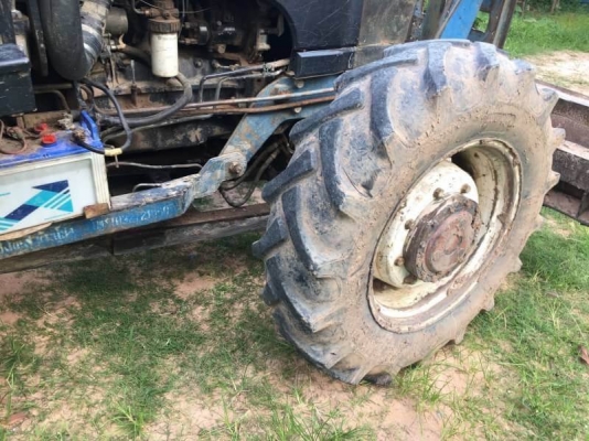 ขาย 695,000 บาท รถไถ 2 เพลา NEWHOLLAND TS 90 ทำงาน 1x,xxx ชม. (แถม ใบมีดหน้า และ หาง 7 )เครื่องดี เกียร์แรง ยางคู่หลังไม่สวย เอกสารเล่มทะเบียน รถอยู่ จ.ร้อยเอ็ด โทร&ไอดีไลน์ 0610710295 ขาย 695,000 บาท รถไถ 2 เพลา NEWHOLLAND TS 90 ทำงาน 1x,xxx ชม. (แถม ใบมีดหน้า และ หาง 7 )เครื่องดี เกียร์แรง ยางคู่หลังไม่สวย เอกสารเล่มทะเบียน รถอยู่ จ.ร้อยเอ็ด โทร&ไอดีไลน์ 0610710295