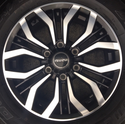 แม็กป้ายแดง ISUZU MU-X ขอบ17 พร้อมยางBridgestone 255-65-17 แม็กป้ายแดง ISUZU MU-X ขอบ17 พร้อมยางBridgestone 255-65-17