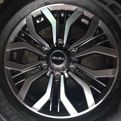 แม็กป้ายแดง ISUZU MU-X ขอบ17 พร้อมยางBridgestone 255-65-17