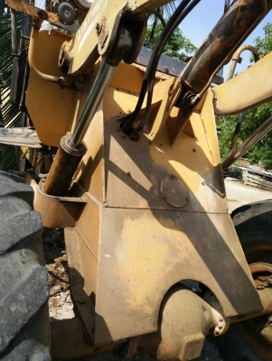 รถตัก KOMATSU JH30 เลื้ยวล้อหลัง รถพร้อมใช้