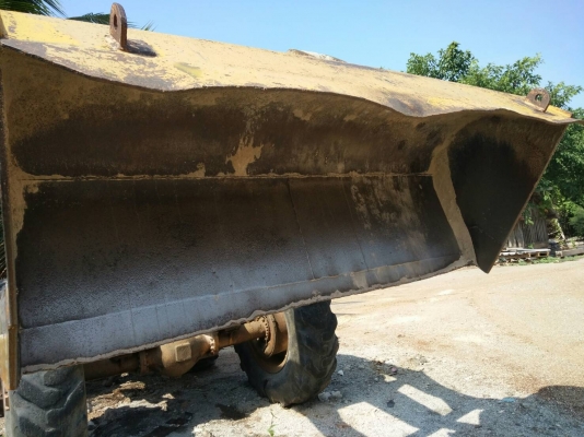 รถตัก KOMATSU JH30 เลื้ยวล้อหลัง รถพร้อมใช้