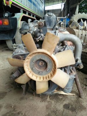 ขายเครื่อง Isuzu 240 แรง ขายเครื่อง Isuzu 240 แรง