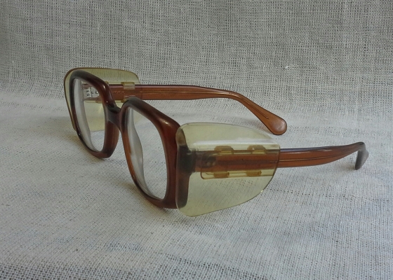 แว่นตาอเมริกันวินเทจ &#039;เนิร์ด - สตีมพังค์&#039; ยุค &#039;70s  เท่แบบหายาก!  Vintage GO handmade in USA