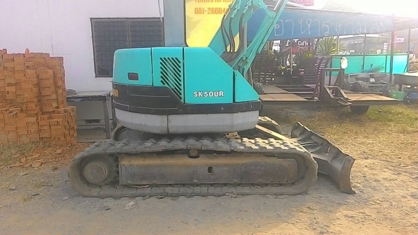 รถแบคโฮ KOBELCO SK50 UR ลดราคาพิเศษเหลือ 310,000 บาท.