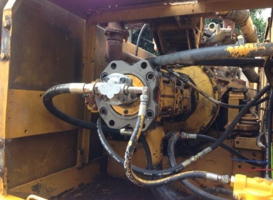 ขาย!! >>> CAT E200B โซ่ใหม่ เอวใหม่ <<< เบอร์ติดต่อ 098-7155789