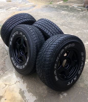 ขายล้อลาย Breadley ขอบ16 พร้อมยาง AT 265/70/16