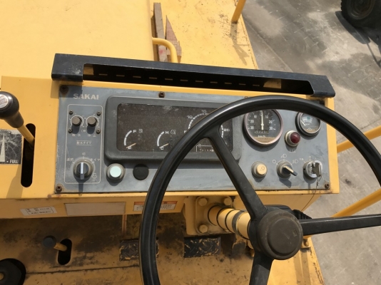 Sakai T2 SN: 32166 เครื่อง Isuzu 6BG1 นำเข้าจากญี่ปุ่น สภาพสวยมาก Sakai T2 SN: 32166 เครื่อง Isuzu 6BG1 นำเข้าจากญี่ปุ่น สภาพสวยมาก