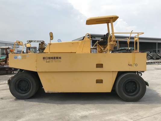 Sakai T2 SN: 32166 เครื่อง Isuzu 6BG1 นำเข้าจากญี่ปุ่น สภาพสวยมาก Sakai T2 SN: 32166 เครื่อง Isuzu 6BG1 นำเข้าจากญี่ปุ่น สภาพสวยมาก