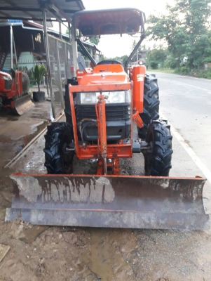 ขายรถไถนาคูโบต้า มือสอง 36 แรง และ45แรง ขายรถไถนาคูโบต้า มือสอง 36 แรง และ45แรง