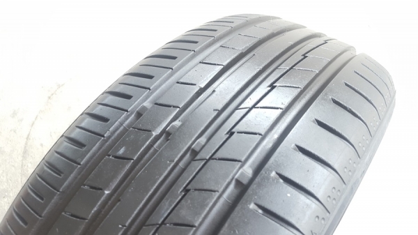 ขายยาง195/45/16 ปี 14 YOKOHAMA 4 เส้น