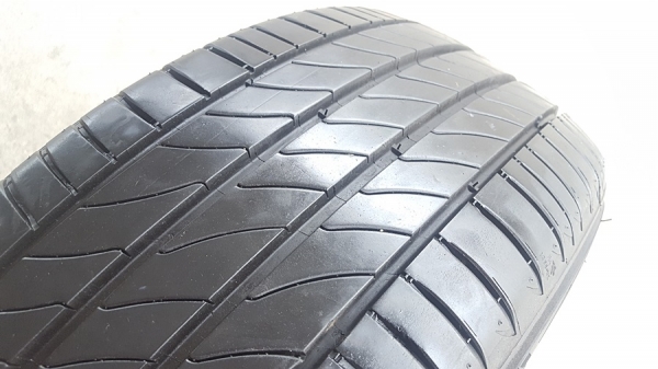 ขายยาง205/55/16 ปี 2916 MICHERLIN 3ST 4 เส้น ขายยาง205/55/16 ปี 2916 MICHERLIN 3ST 4 เส้น