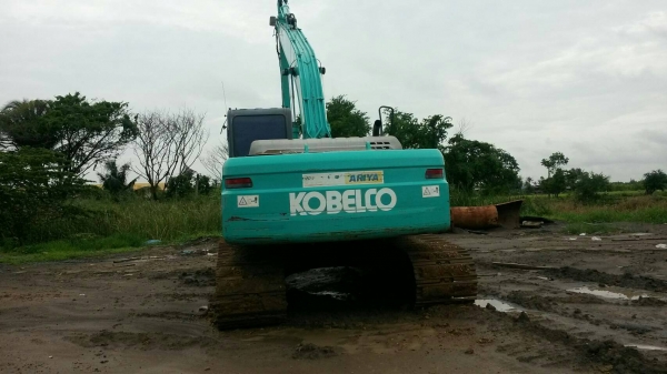 ขาย 2,200,000 แบคโฮบูมยาว KOBELCO sk 210-8 super yn 12 ทำงาน 10,000 ชม. สวยเหมือนใหม่ เอกสารแจ้งจำหน่าย รถอยู่ ปทุมธานี 090-772-3710 090-772-3708