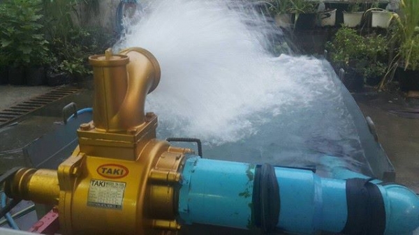 ปั๊มนํ้า+มอเตอร์ไฟฟ้า ไฟบ้าน 220 พร้อมใช้งาน