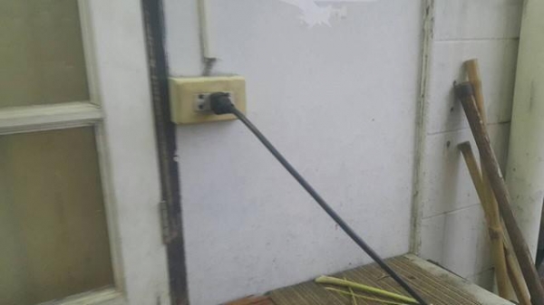 ปั๊มนํ้า+มอเตอร์ไฟฟ้า ไฟบ้าน 220 พร้อมใช้งาน