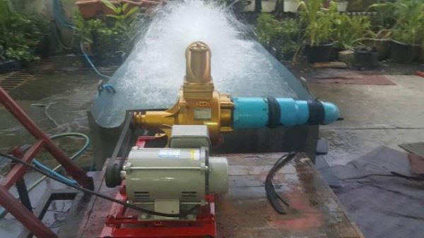 ปั๊มนํ้า+มอเตอร์ไฟฟ้า ไฟบ้าน 220 พร้อมใช้งาน