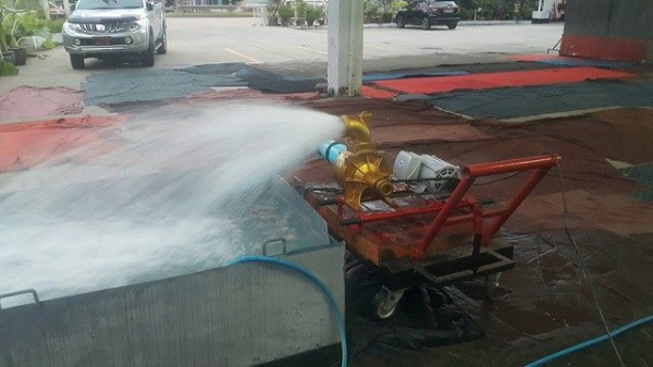 ปั๊มนํ้า+มอเตอร์ไฟฟ้า ไฟบ้าน 220 พร้อมใช้งาน