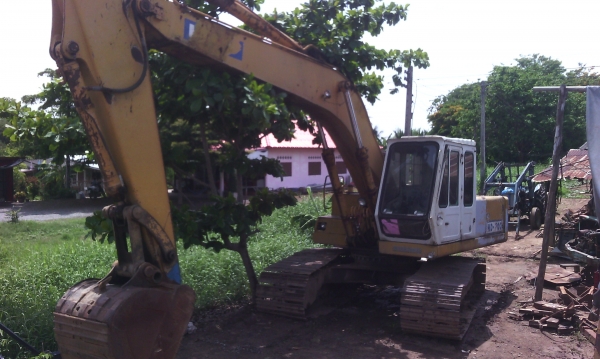 ขาย Kato  HD700v2 สภาพสวยพร้อมใช้ ต่อคุณอ๊อฟพิจิตร086-737-9991