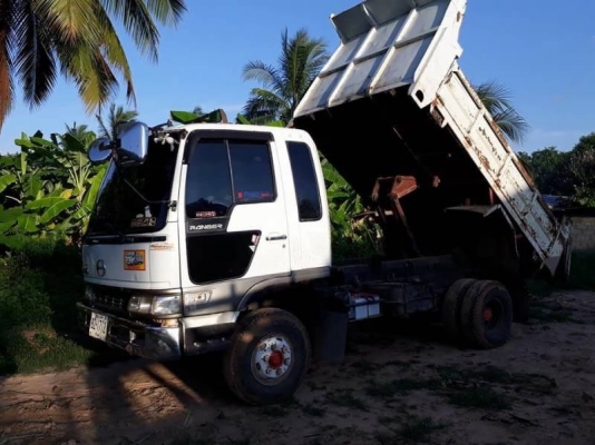 ขาย 595,000 บาท HINO FD1J ดั้ม 5 คิว เครื่อง JO8C -210 แรง หัวบาง ยางดี คัสชีสวย เบรคทิฟฟี่ เพาเวอร์ เอกสารเล่มทะเบียน รถอยู่ จ.บุรีรัมย์ โทร&ไอดีไลน์ 0610710295 ขาย 595,000 บาท HINO FD1J ดั้ม 5 คิว เครื่อง JO8C -210 แรง หัวบาง ยางดี คัสชีสวย เบรคทิฟฟี่ เพาเวอร์ เอกสารเล่มทะเบียน รถอยู่ จ.บุรีรัมย์ โทร&ไอดีไลน์ 0610710295