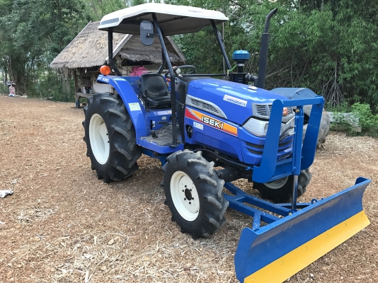 AT5390 4WD 39 แรง สวยๆ