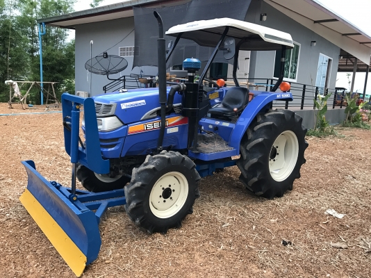 AT5390 4WD 39 แรง สวยๆ