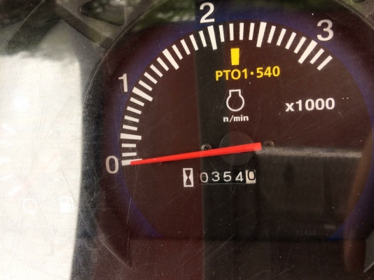 ขายรถไถคูโบต้า L4708 4WD2เพลา  สภาพสวยมากใช้งานน้อย 300 ชั่วโมง  พร้อมอุปกรณ์ ใบมีด และ ผานพรวน  ขายราคาราคา 468,000 บาท  สนใจติดต่อ 081-9136451  ขอดูรูปเพิ่มเติม Line : bow6451 #พร้อมจัดส่งฟรีค่ะ