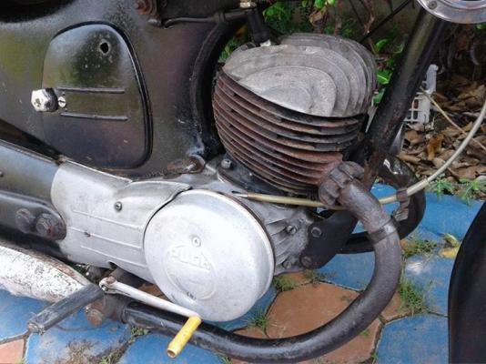 ขายครับรถโบราณ PUCH 175 SV สภาพเดิมสวยมีรูปครับ