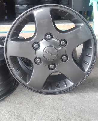 ขายล้อISUZU ขอบ15 กว้าง6.5 สีกัล 4 ล้อ