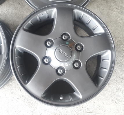 ขายล้อISUZU ขอบ15 กว้าง6.5 สีกัล 4 ล้อ