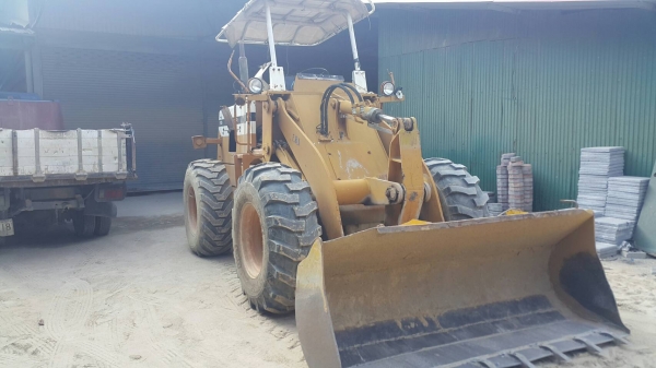ขายรถตักลัอยาง .KOMATSU 510