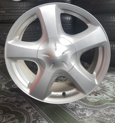 ขายล้อISUZU V Cross17 สีเดิม  4 ล้อ