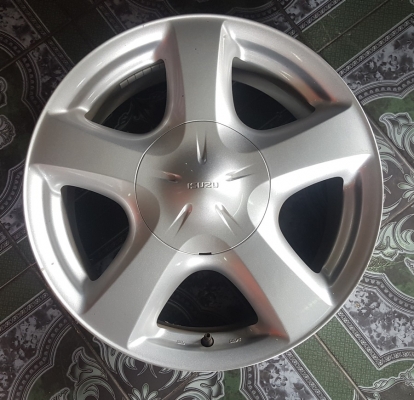 ขายล้อISUZU V Cross17 สีเดิม 4 ล้อ ขายล้อISUZU V Cross17 สีเดิม 4 ล้อ
