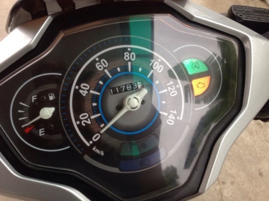 Honda Moove14. 110i หัวฉีด idling Stop ประหยัด เดิมวิ่งน้อย สีขาว