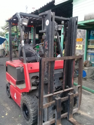 +++ ขายโฟล์คลิฟท์ไฟฟ้านั่งขับ TOYOTA 5FB15 ขนาด 1.5 ตัน เสา 3 เมตรครับ +++ ขายโฟล์คลิฟท์ไฟฟ้านั่งขับ TOYOTA 5FB15 ขนาด 1.5 ตัน เสา 3 เมตรครับ