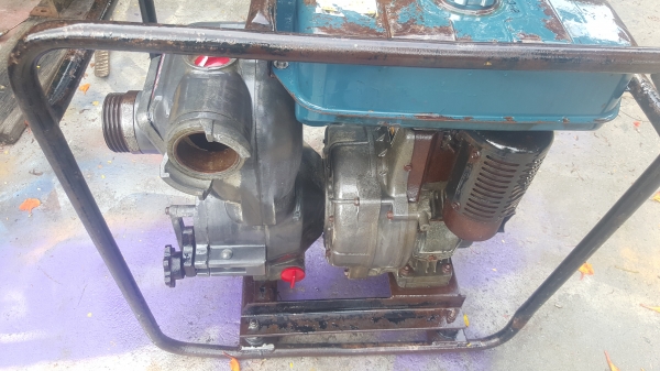 ปั้มน้ำดีเซล 3 x 3 นิ้ว 6.5 แรง พร้อมใช้