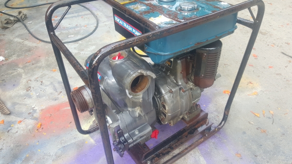 ปั้มน้ำดีเซล 3 x 3 นิ้ว 6.5 แรง พร้อมใช้