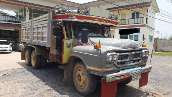 ขาย 10 ล้อดั้ม หัวยาว เพลาเดียว เครื่อง 6BD1 165 แรงม้า คัสซีสวยตลอดเส้น ช่วงล่างเดิมๆ พวงมาลัยพาวเวอร์ ทะเบียนเต็มพร้อมโอนครับ