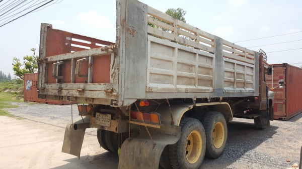 ขาย 10 ล้อดั้ม หัวยาว เพลาเดียว เครื่อง 6BD1 165 แรงม้า คัสซีสวยตลอดเส้น ช่วงล่างเดิมๆ พวงมาลัยพาวเวอร์ ทะเบียนเต็มพร้อมโอนครับ